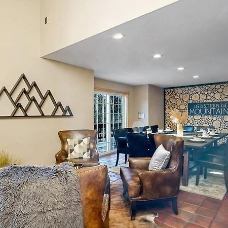 9 Bdr Close To Main Street With Secluded Hot Tub 布雷肯里奇 外观 照片
